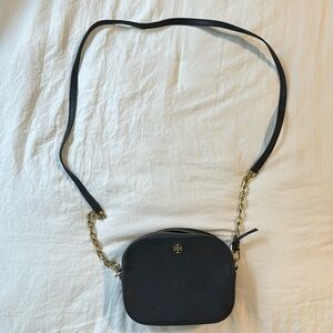 TORY BURCH Crossbody in black with gold hardware!